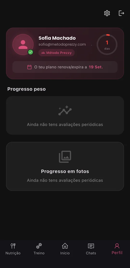 Perfil da app com progresso de peso e fotos